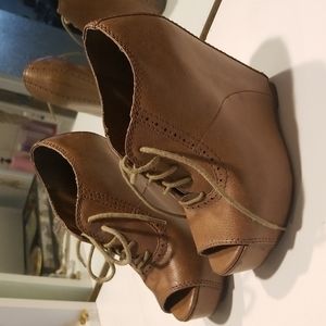 Wedge Heel Lace Up Peep toe Boots